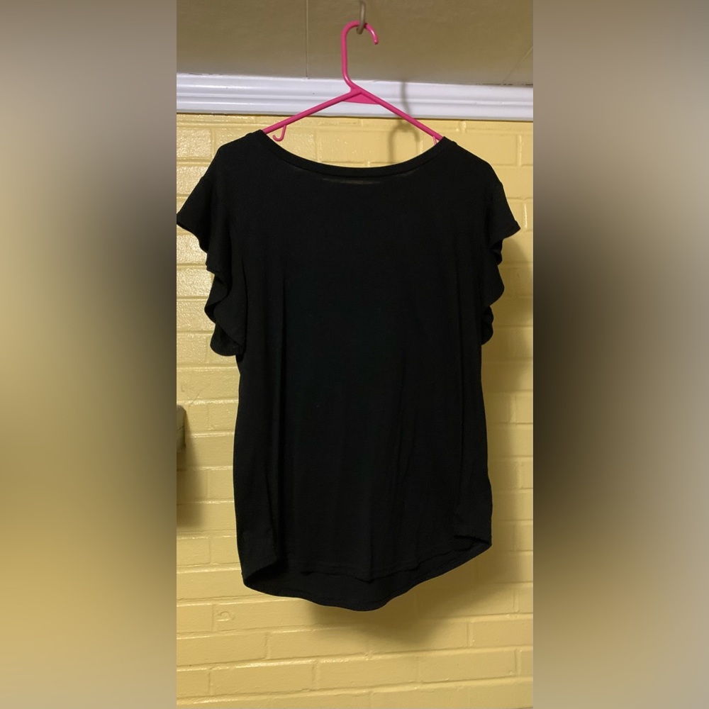 Mirol size medium black shirt